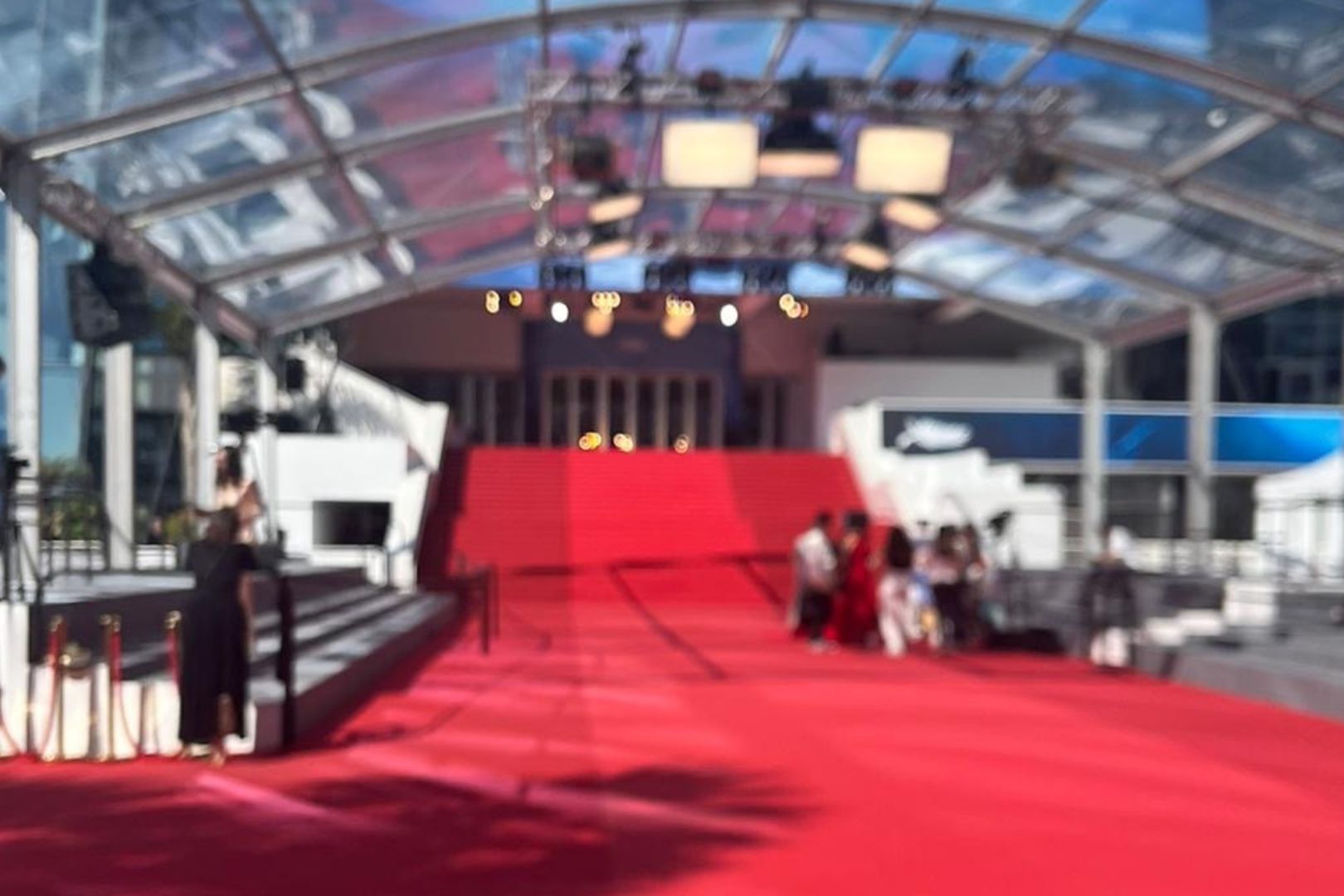 Tapis rouge canne