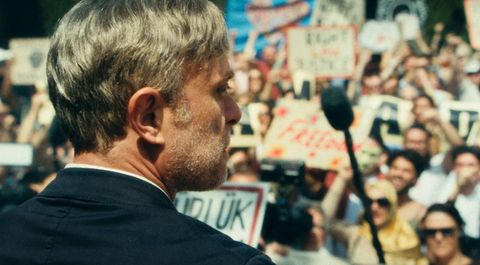 Quai10 Yellow Letters